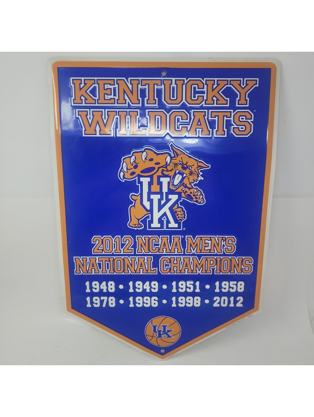 Kentucky Wildcats 2012 NCAA National Champions Metal Sign banner 18x12 Embossed
